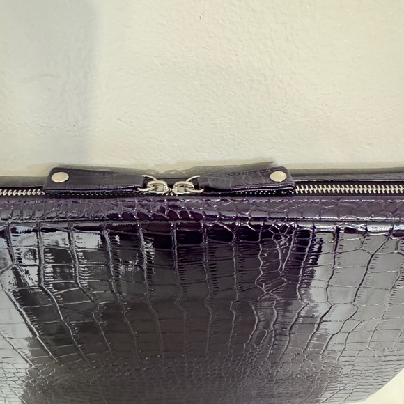 Fauna Collection's 16" Laptop Sleeve - Picture 4 of 5